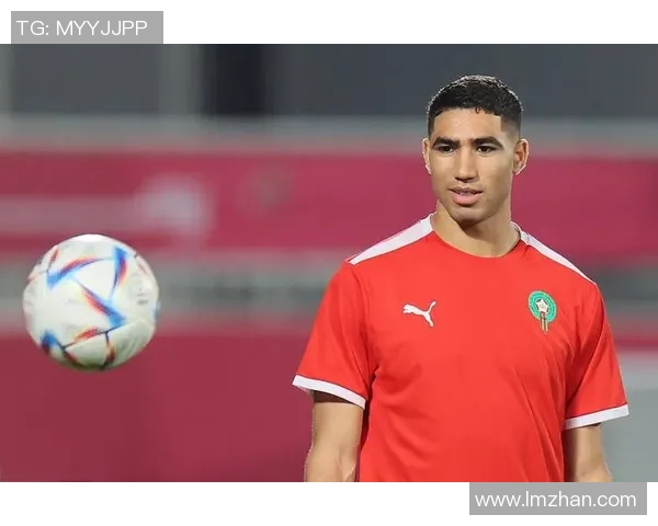 足球场上的闪电之星他以惊人的速度征服了绿茵场 足球场上的闪电之星他以惊人的速度征服了绿茵场